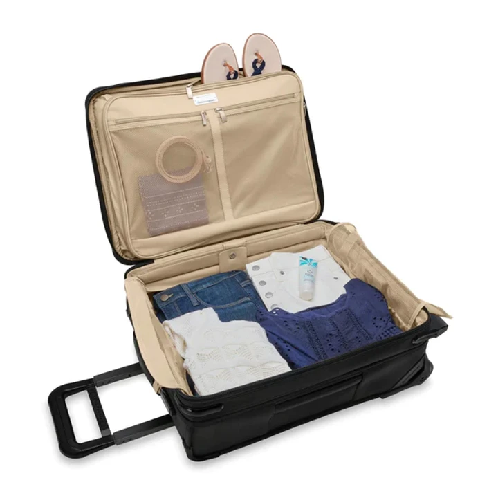 Briggs & Riley Baseline Global 2-Wheel Carry-On 9 Briggs & Riley Baseline Global 2-Wheel Carry-On - Image 7