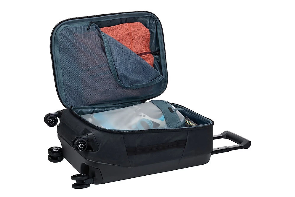 Thule Aion Carry On Spinner 8 Thule Aion Carry On Spinner - Image 6
