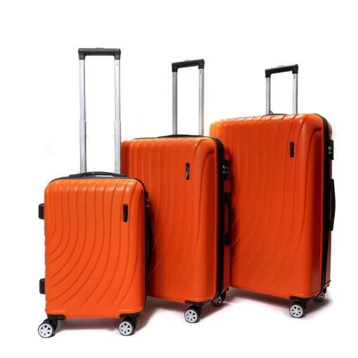 Camel Mountain 948A Hardside Spinner - Image 2