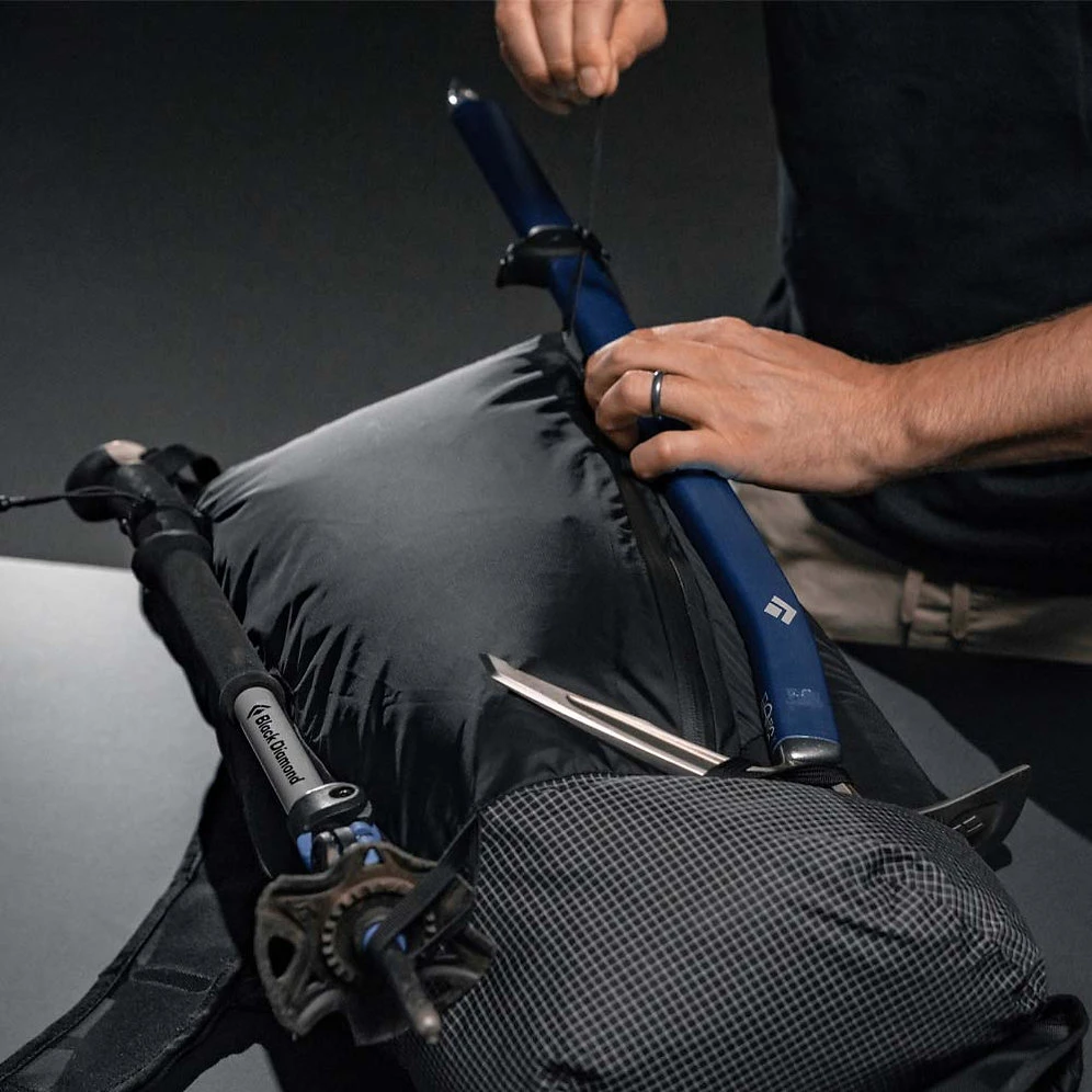Matador Freerain28 Waterproof Packable Backpack 14 Matador Freerain28 Waterproof Packable Backpack - Image 12