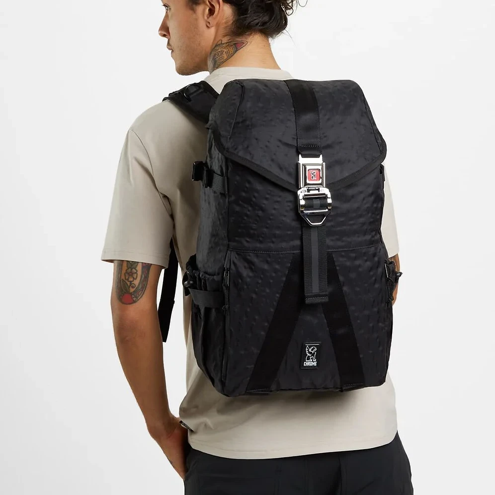 Chrome Industries Tensile Ruckpack 10 Chrome Industries Tensile Ruckpack - Image 8