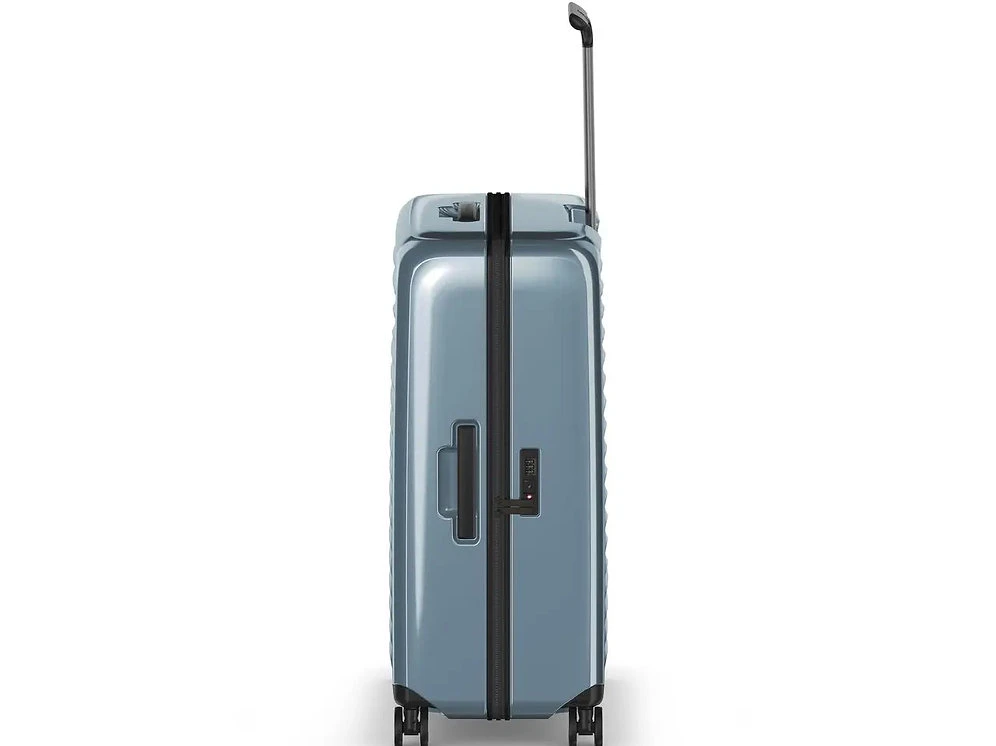 Victorinox Airox Large Hardside Case 9 Victorinox Airox Large Hardside Case - Image 7