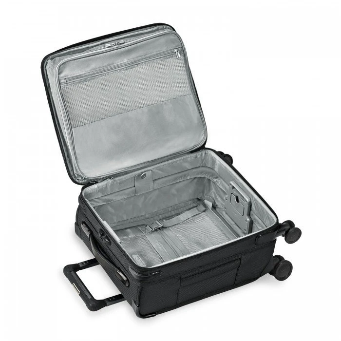 Briggs & Riley Baseline Commuter Expandable Spinner 5 Briggs & Riley Baseline Commuter Expandable Spinner - Image 3