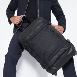 Eastpak Tranverz CNNCT Coat-Small 22 Eastpak Tranverz CNNCT Coat-Small -Bag Sale Store 7cc935 7d5eb52d0ab94f1bb623e1378c7b8f00mv2 3
