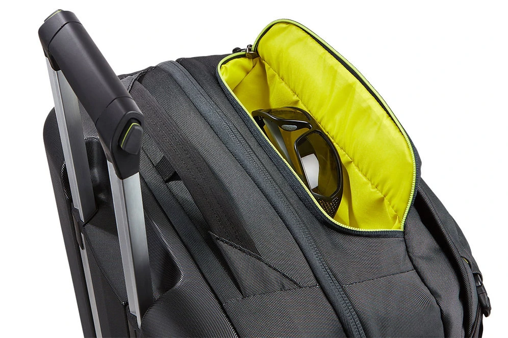 Thule Subterra Wheeled Duffel 70cm/28" 11 Thule Subterra Wheeled Duffel 70cm/28" - Image 9