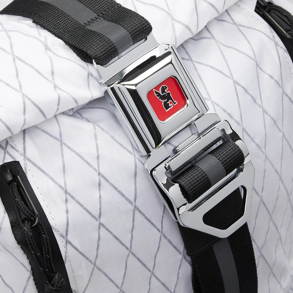 Chrome Industries Tensile Trail Hydro Pack 10 Chrome Industries Tensile Trail Hydro Pack - Image 8