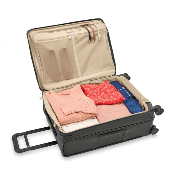 Briggs & Riley Baseline Medium Expandable Spinner 13 Briggs & Riley Baseline Medium Expandable Spinner - Image 11