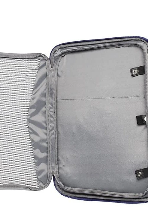 TravelPro Crew™ 11 22" Expandable Rollaboard® Suiter- Carry On 6 TravelPro Crew™ 11 22" Expandable Rollaboard® Suiter- Carry On - Image 4