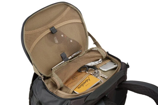 Thule Landmark 40L Women's Backpacking Pack - Image 4
