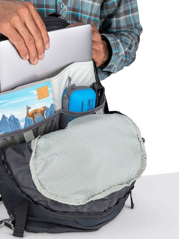 Osprey Daylite Travel Backpack 13 Osprey Daylite Travel Backpack - Image 11