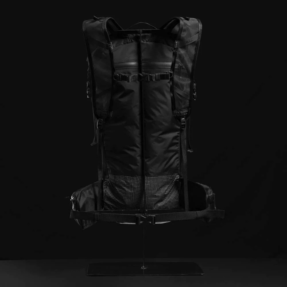 Matador Freerain28 Waterproof Packable Backpack 9 Matador Freerain28 Waterproof Packable Backpack - Image 7