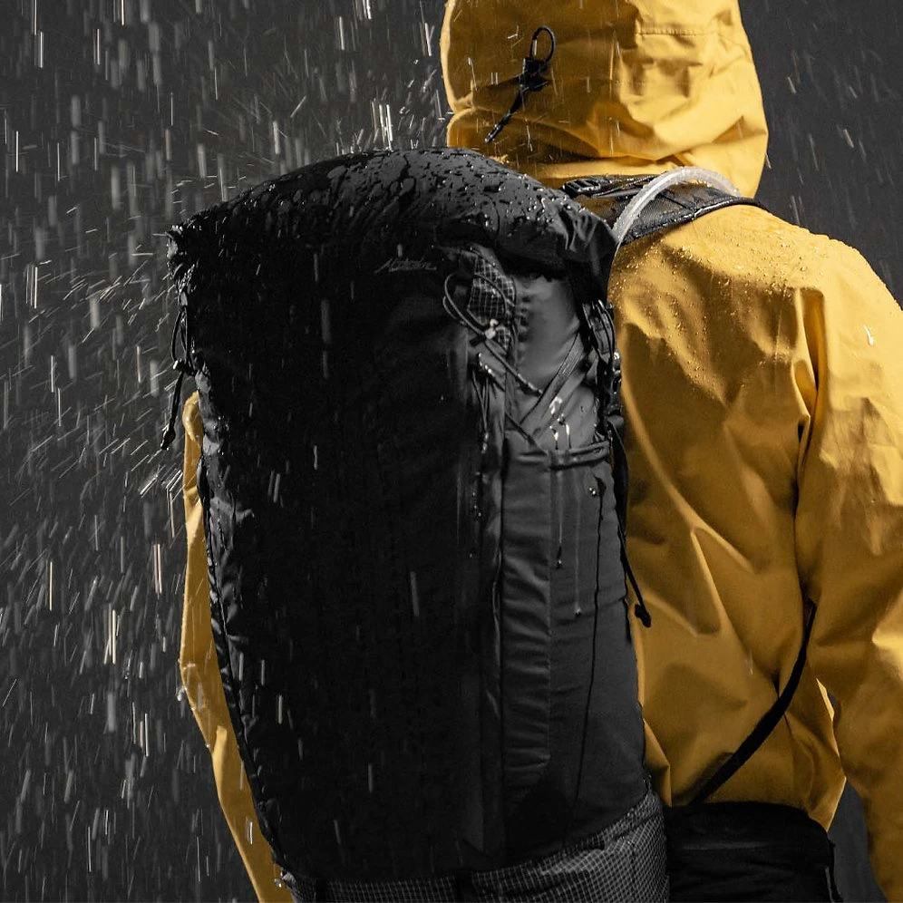 Matador Freerain28 Waterproof Packable Backpack 5 Matador Freerain28 Waterproof Packable Backpack - Image 3