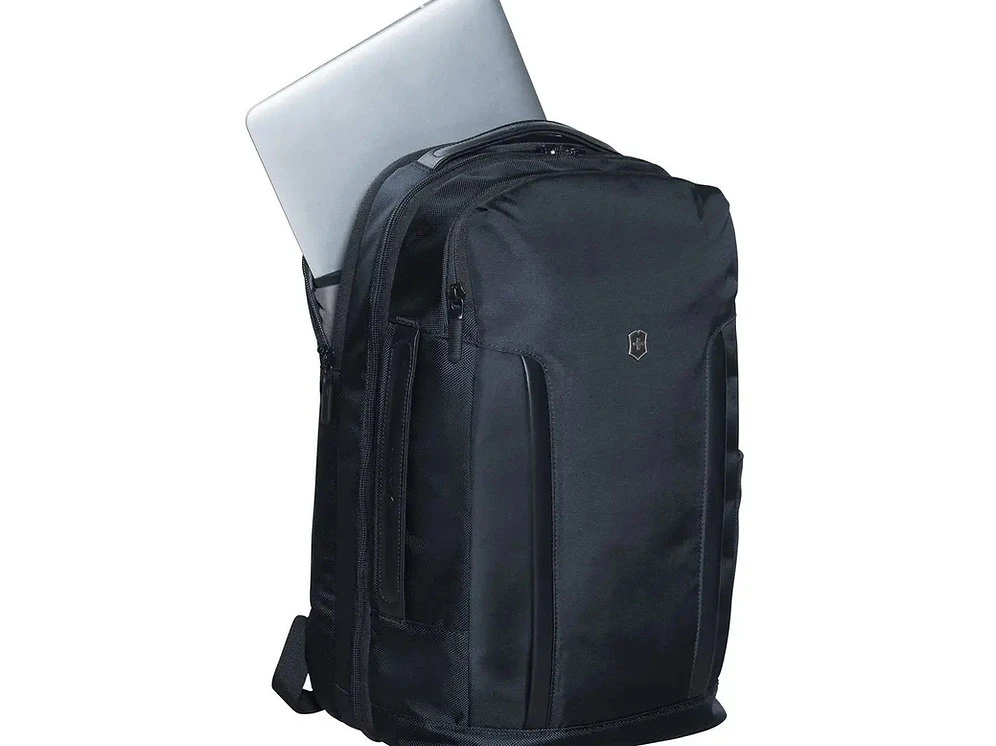 Victorinox Altmont Professional Deluxe Travel Laptop Backpack 12 Victorinox Altmont Professional Deluxe Travel Laptop Backpack - Image 10