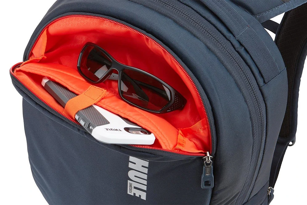 Thule Subterra Backpack 23L 9 Thule Subterra Backpack 23L - Image 7