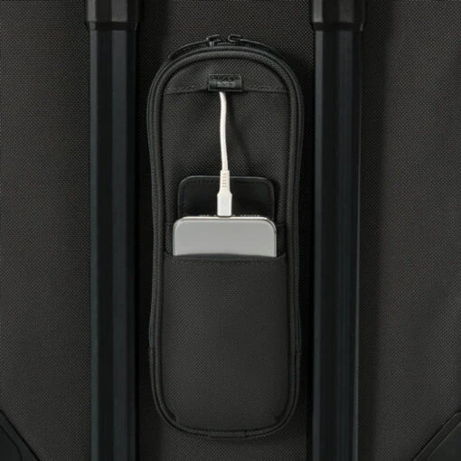 Briggs & Riley Baseline Essential 22" 2-Wheel Expandable Carry-On - Image 12