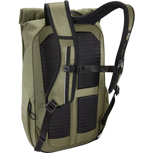 Thule Paramount Commuter Backpack 18L 7 Thule Paramount Commuter Backpack 18L - Image 5