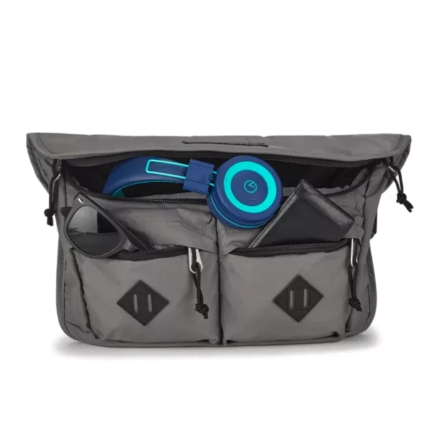 JanSport Larimer Crossbody Bag 7 JanSport Larimer Crossbody Bag - Image 5