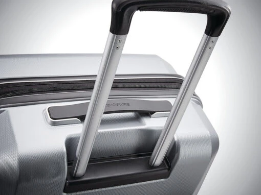 Samsonite Winfield 3 DLX Carry-On Spinner - Image 6