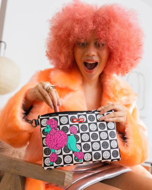 SPRAYGROUND POODLE CHECK RON ENGLISH COLLAB POUCHETTE - Image 8