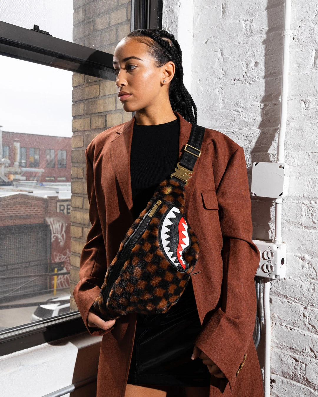 SPRAYGROUND FURRR SHARKS IN PARIS SAVVY CROSSBODY 8 SPRAYGROUND FURRR SHARKS IN PARIS SAVVY CROSSBODY - Image 6