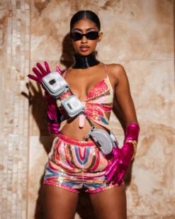 SPRAYGROUND A.I.8 AFRICAN INTELLIGENCE BOOKED & BUSY CHARM WAISTBELT 26 SPRAYGROUND A.I.8 AFRICAN INTELLIGENCE BOOKED & BUSY CHARM WAISTBELT -Bag Sale Store B5571 5 1