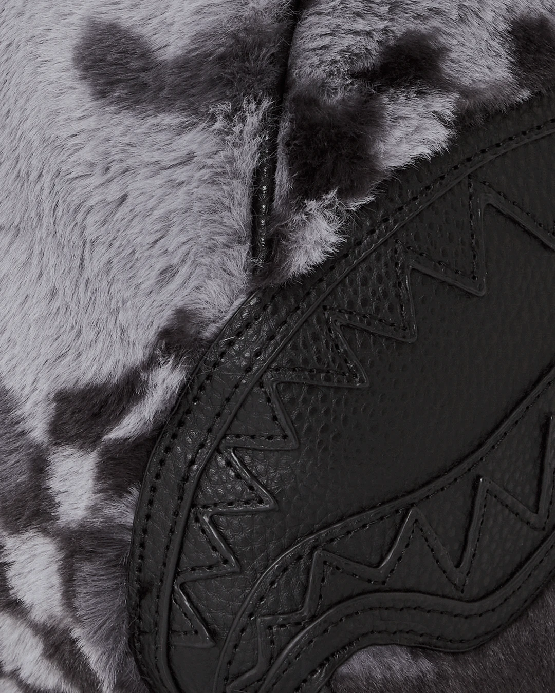 SPRAYGROUND 3AM PLUSH ASPEN HIGHLANDS MINI DUFFLE 15 SPRAYGROUND 3AM PLUSH ASPEN HIGHLANDS MINI DUFFLE - Image 13